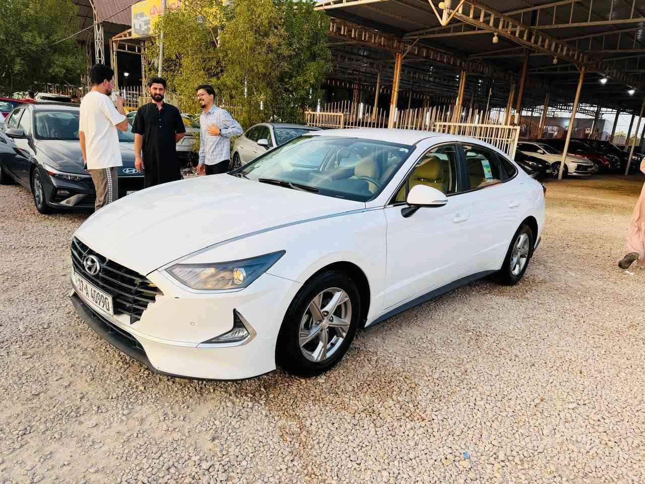 سلام عليكم سوناتا موديل 23خليجي  معوقين مثنى وكاله بسم المشتري  سياره قطعتين صبغ  الخليج  بدون معجون ولا فتح  جاهزه  من كل نواحي.  بيع او مراوس  حسب القناعه مكان السياره  سماوه رميثه الخاص مغلق الاستفار اتصل***********
