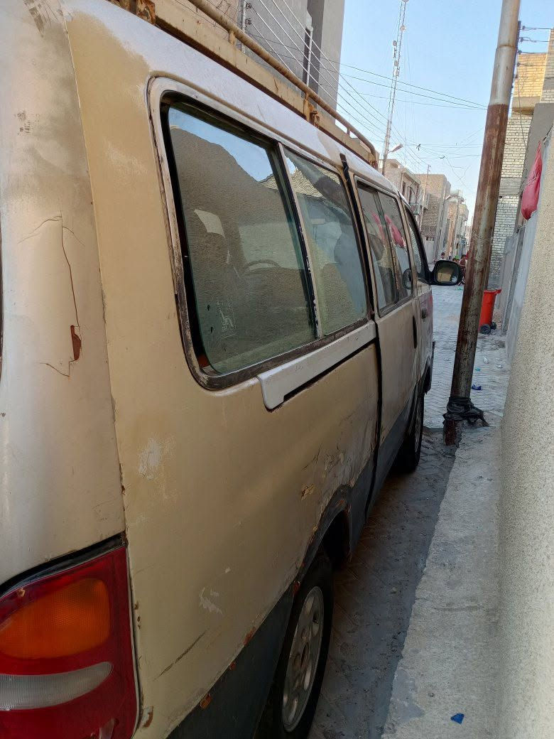 كيا بريجو للبيع رقم انكليزي جديد بغداد باسمي مصفره هيئة وغرامات سنويه ل ٣٠ شرط التحويل كير ومحرك وصدر خير من الله تخم تاير جديد باتري جديد كهربائيات شغاله والباقي تجي وتشوف بعينك معروضه ٣٥ وبيها مجال موجوده بغداد المعامل رقم الاتصال ‏‪***********‬‏ 
غير متواجد علي الفيس اتصل
