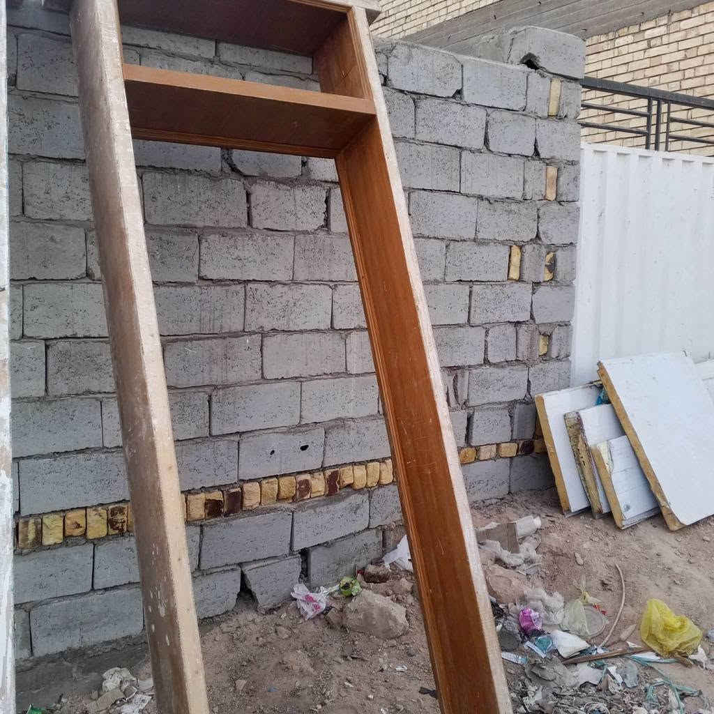 باب دفتري طول 280
العرض 270
 تسكام هنه قيبان
السعر 300

باب او جرجوبه  طلاكه وحده الطول 280العرض 1متر السعر 150
 مكاني نجف حي النداء
*********** النجف, العراق
