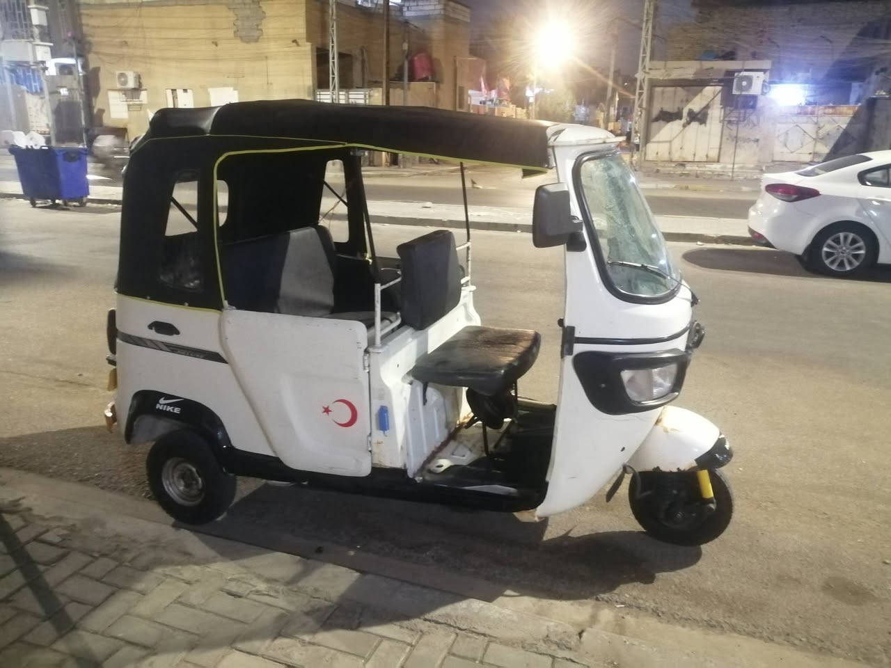 سلام عليكم اخوان تكتك للبيع مديل 20 بس طابه 2021 رقم وسنويه العنوان البصره الحيانيه السعر خاص ***********  واتساب

