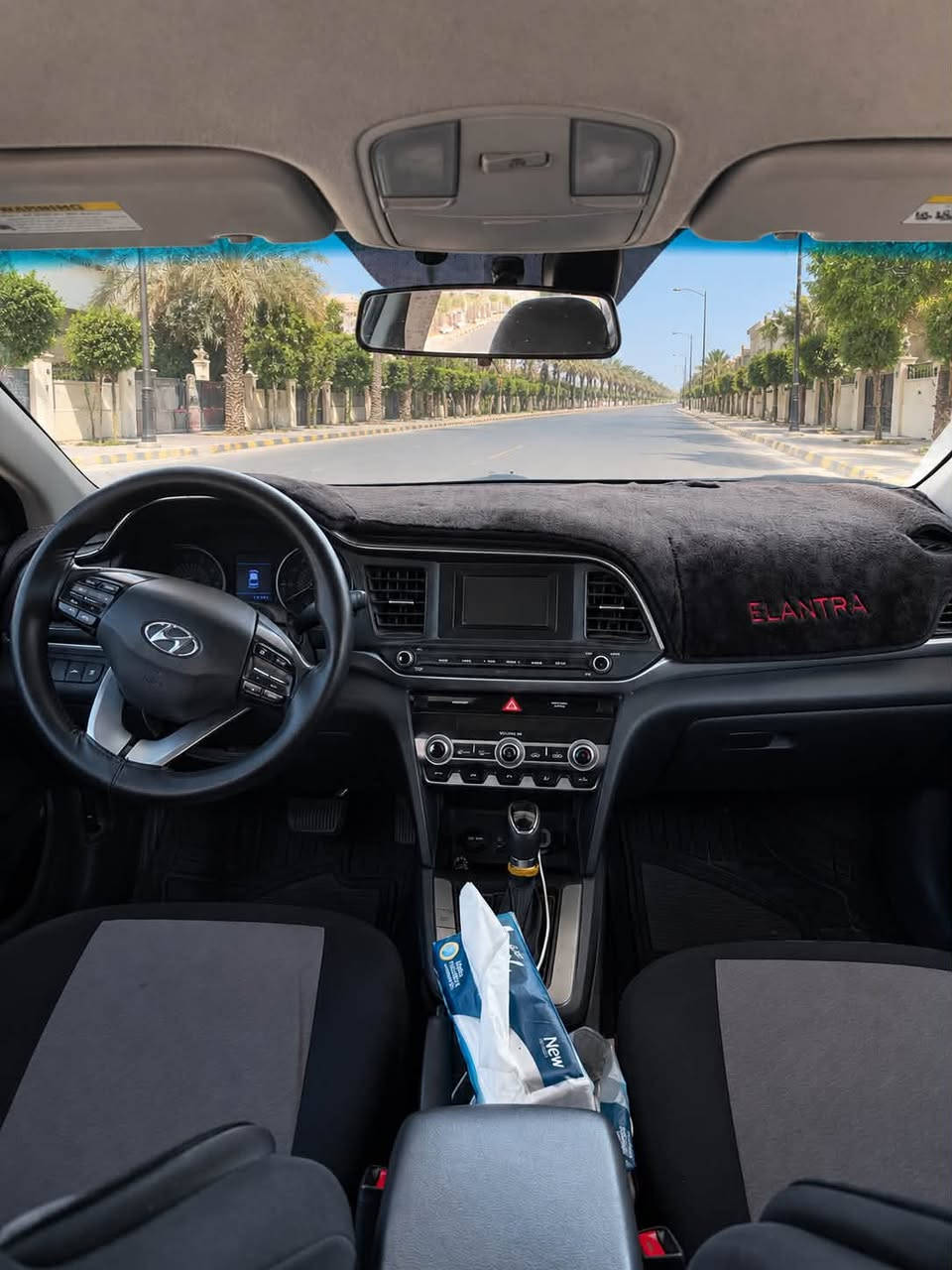 🚘 Hyundai Elantra 2020 | إلنترا
🔹 المكينه: 2000 دوش

🔹 الكير : AT المرغوب

🔹 قطعه وحده مال امريكا فقط البنيد 

🔹 الرقم اربيل الدولي والسياره بأسمي 

✅ شاشة وسطية

✅ كاميرا خلفية

✅ رادار امامي

✅ مثبت سرعة

✅ نظام مانع انزلاق ABS

✅ Bluetooth

✅ USB

✅ تبريد تدفئه شغال

كير مكينه كفاله 

السعر 130$ وبيها مجال 

***********

اتصال او واتساب

مكان السياره كربلاء

