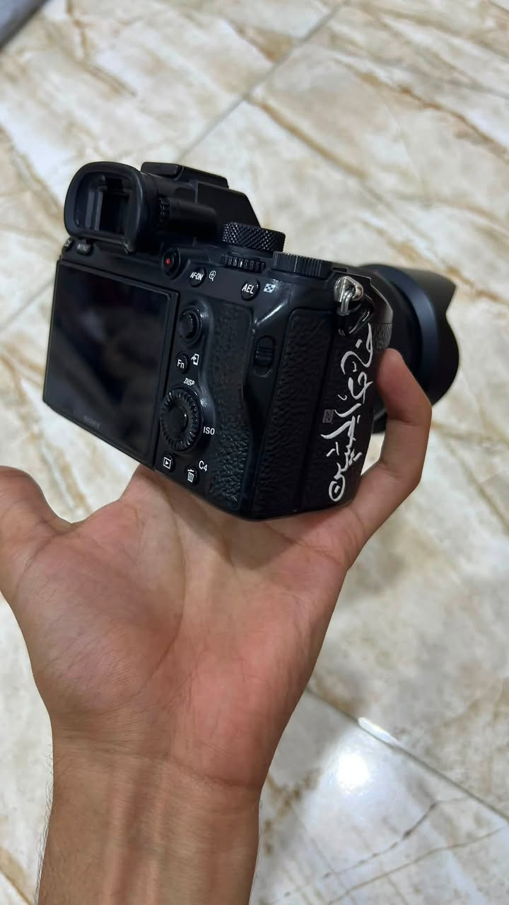 للبيع سونيa7iii مع عدسه 28/70 f 3.5-5.6
كامره نضيفه
رقم التوصل ***********
السعر مليون650 وبيه مجال قليل
