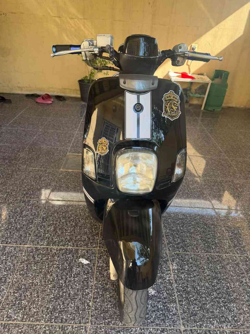 اللهم صل ع محمد وآل محمد # بوليسي للبيع محرك بلادي لا تنقيص ولا تبخير وناعم دراجة نوزل كهربائيات كله شغاله # سعر ٧٠٠ 
مكان ديالى المقدادية 
رقم ***********
