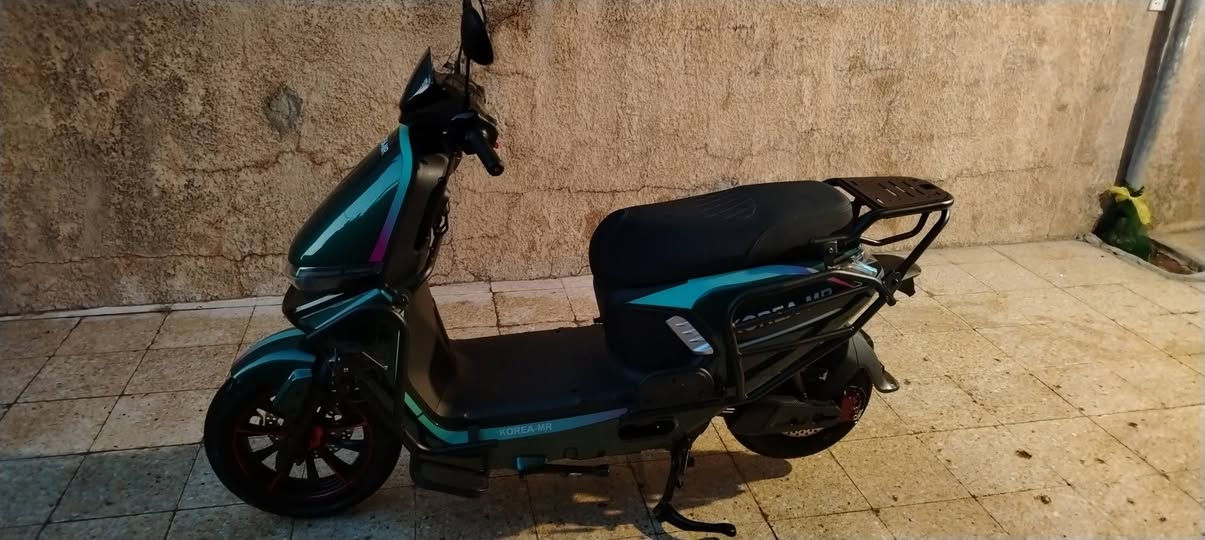 سكنس • ٦ بطاريات • موصل