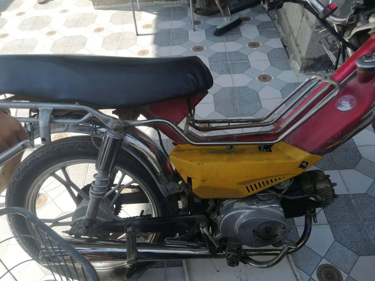 سلام عليكم دراجه البيع سرعه100كهربائيات كلها شغاله دراجه نضيفه سعر 225وبيها مجال مكان دوره الامام عبدالله ابن علي رقم ***********
