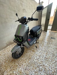 مطور شحن • اوباما • ٦ بطاريات