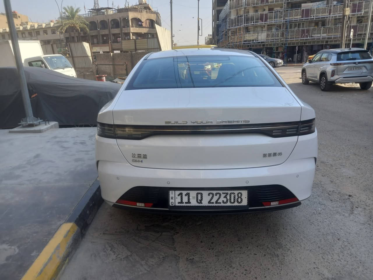 السلام عليكم
للبيع byd دستروير  موديل ٢٠٢٥ ماشيه ٩٠٠٠ كيلو مواصفاتها فول عدا السلايد اغراضها بالصندوق كلها ممستعمله بصمه والكارت موجود بيهافقط رصعه بالبنيد ورصعه بالباب الخلف السايق والشخط الموضح بالصوره بين القوس جاملغ خلفي والباب الخلفي فقط السياره جديده جدا السعر ١٢٧ ورقه السياره موجوده في الكراده للاستفسار على الارقام *********** او *********** موجود واتساب برقم الاسيا
