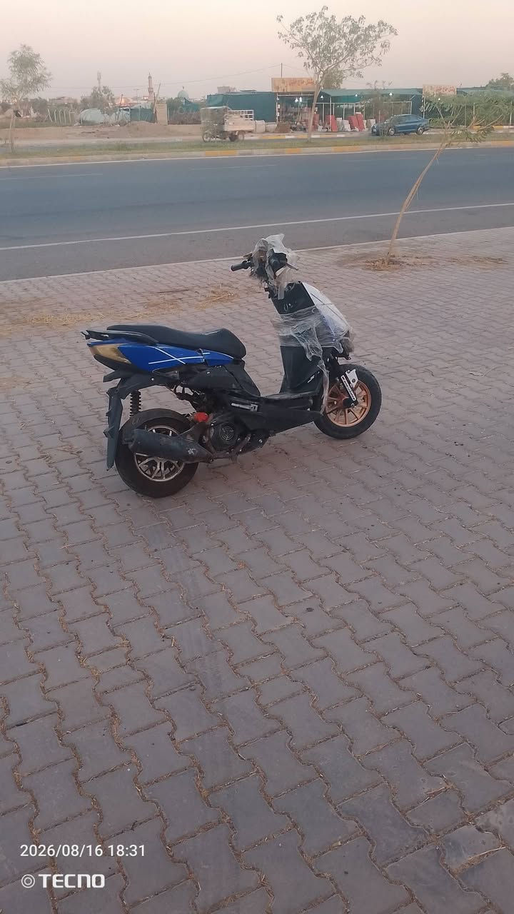 سلام عليكم ماطور ماكس  مكينه150سرعه140مطور مكينه لاصرف لابخار شلعه معدل فول مابي اي عيب بشرط  للبيع سعره150اوبي مجال قليل للطيبين او للمراوس شعندك نزل مكان كركوك رقمي***********
