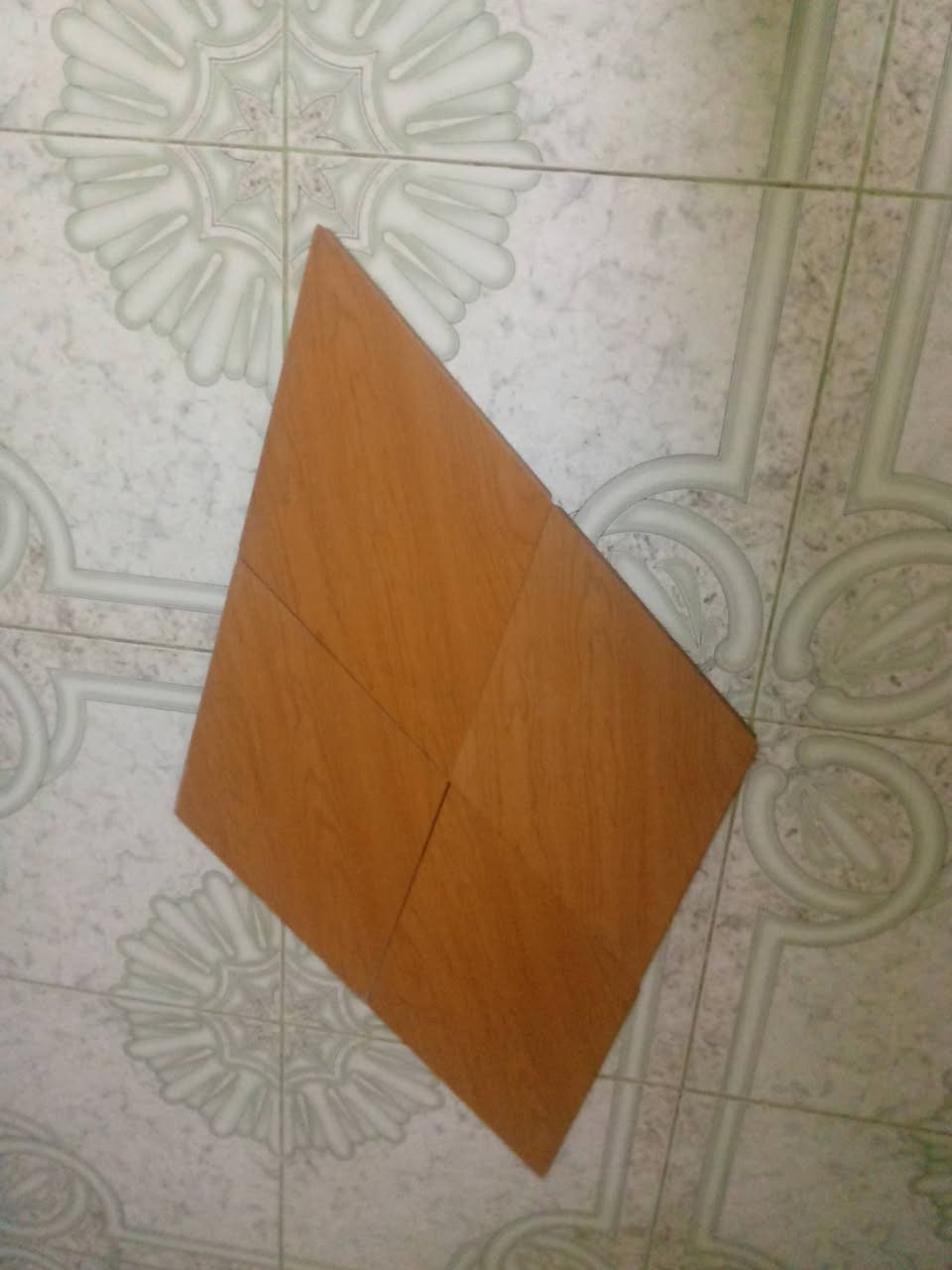 باركيه ارضي خشب ديكور المنزل نضيف جدن قسم مستخدم وقسم جديد عنوان بغداد  الحريه سعر خاص
*********** ارق نوعيه 
باركيه ارضي خشب ديكور المنزل نضيف جدن قسم مستخدم وقسم جديد عنوان بغداد  الحريه سعر خاص
