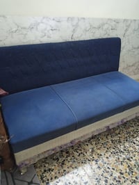 عندي قنفه ام 3للبيع حريه اولى 20الف اتصال 07860550734