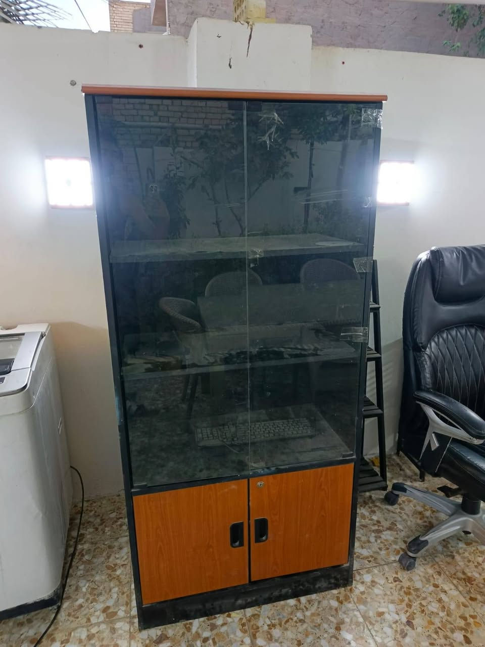 بيع وشراء الأثاث المستخدم والسبالت العاطله فقط محافظه بغداد المكان بغداد نهايه حي أور سبع قصور شارع ابو علي واتساب *********** اتصل واني بخدمتكم

