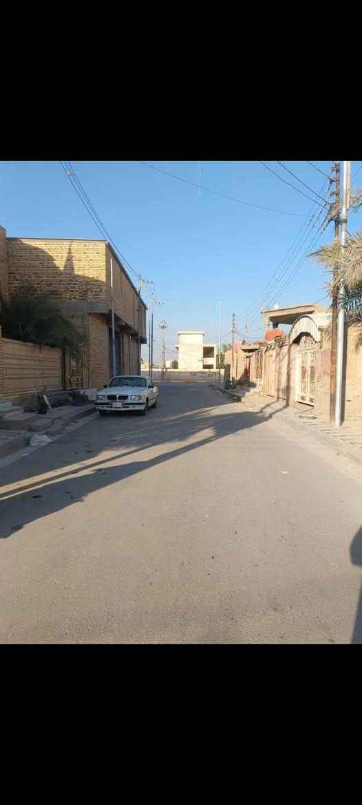 قطعه طابو سوق الشيوخ حي العسكري
شارع الطفاء مقابل مدرسه ابراهيم المجاب 
المساحه 200
مستعجل في البيع سعر مناسب 

اي استفسار ***********
