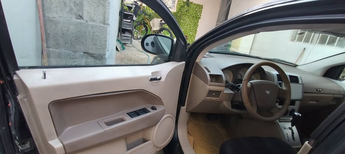دۆج کاڵیبەر ۲۰۰۷ مواسەفات خلیجی، کیلۆمەترە، ۰۷۷۲٥۱٨٥۰۰٤ مەکینە گەورە، دەبڵ گێچ و دەبڵ شاشە، سوکان ڤۆلیۆم، تەحدید سورعە، نۆ موکەبەرە ۰۷۷۲٥۱٨٥۰۰٤ ناو قاوەیی مەرغوب. شاشەو کامێرا، بێ تەقەو ڕەقە، سەنەوی ماوێتی. ۰۷۷۲٥۱٨٥۰۰٤    ۷٨$ السليمانية, العراق
