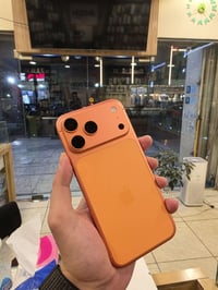 Iphone 17 pro max 265gb نضافته ٩٩ بطاريه 95 كارتونه موجوده ضمان الدولي...