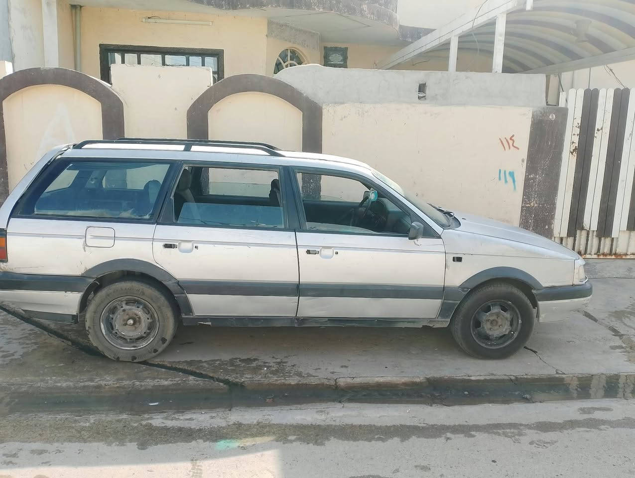 باسات استيشن كاربون وسنويه جديده السعر 27 وبيها مجال 
***********
***********
