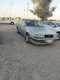 فولفو صالون • مكينة كورلا ١٨٠٠ • ١٩٩٢