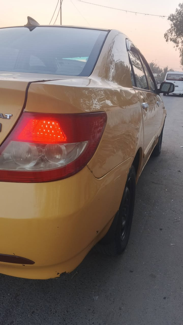 السلام عليكم F3BYD مديل2011كير مكينه مكفولات صدر جديد تايرات جدد سياره بسمي ماشيه101 هيئه وغرامات مصفره كير اوتماتيك العنوان بغداد حي القاهره رقم الهاتف ***********
