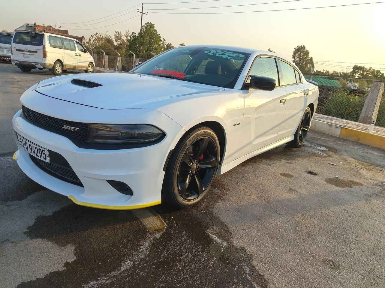 السلام عليكم 
دوج چارجر RT 2016 أصل وارد امريكي
رقم بغداد انگليزي جديد 
سنويه لل2029 شهر 12 مشروع وطني
بأسمي السياره مداور ثاني يوم 
ماشيه 120 سياره جديده ما نقصه برغي 
محرك هيمي 5700 
السياره عليه كت بدي كامل رياضي
+ تزويد دبات صالنصه وكزوزات رياضي
تخم تاير جديد وكمبريسر تبريد جديد
حادث السياره تبديل بنيد فقط وباقي التفاصيل مرفقهه وي السونار 
مكان السياره مركز الناصريه - مدينة الصدر 
السعر 185 ورقه 
***********
الاستفسار على الرقم فقط ما متواجد على الفيس
