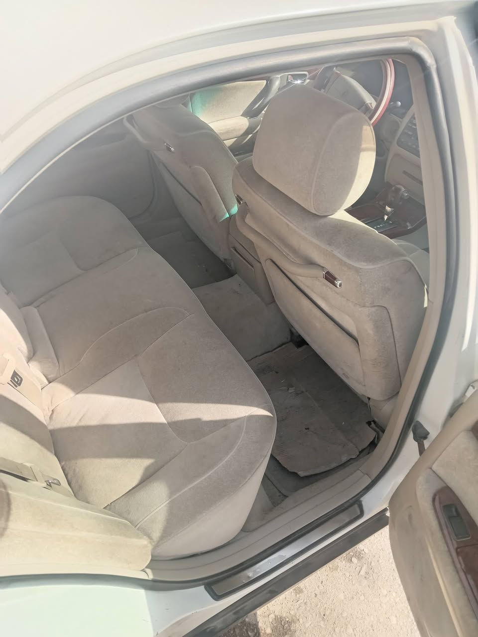 سلام عليكم سيارة ملكة للبيع أدوات كص جنطة موديل ٢٠٠٢ سيارة جاهزة علة اخر حباية كير محرك مكفولات بيهة ارقام انكليزي وسنوية شرط الحاسبة تخم تاير تبريد تتفة شغال لايت عالي ناصي يشتغل سيارة جاهزة ونضيفة مكينة فيفيتي لاتنقيص ولا تبخير السعر ٣٤وبيهة مجال لطيبين العنوان ميسان العمارة وهاذة ***********بي واتساب
