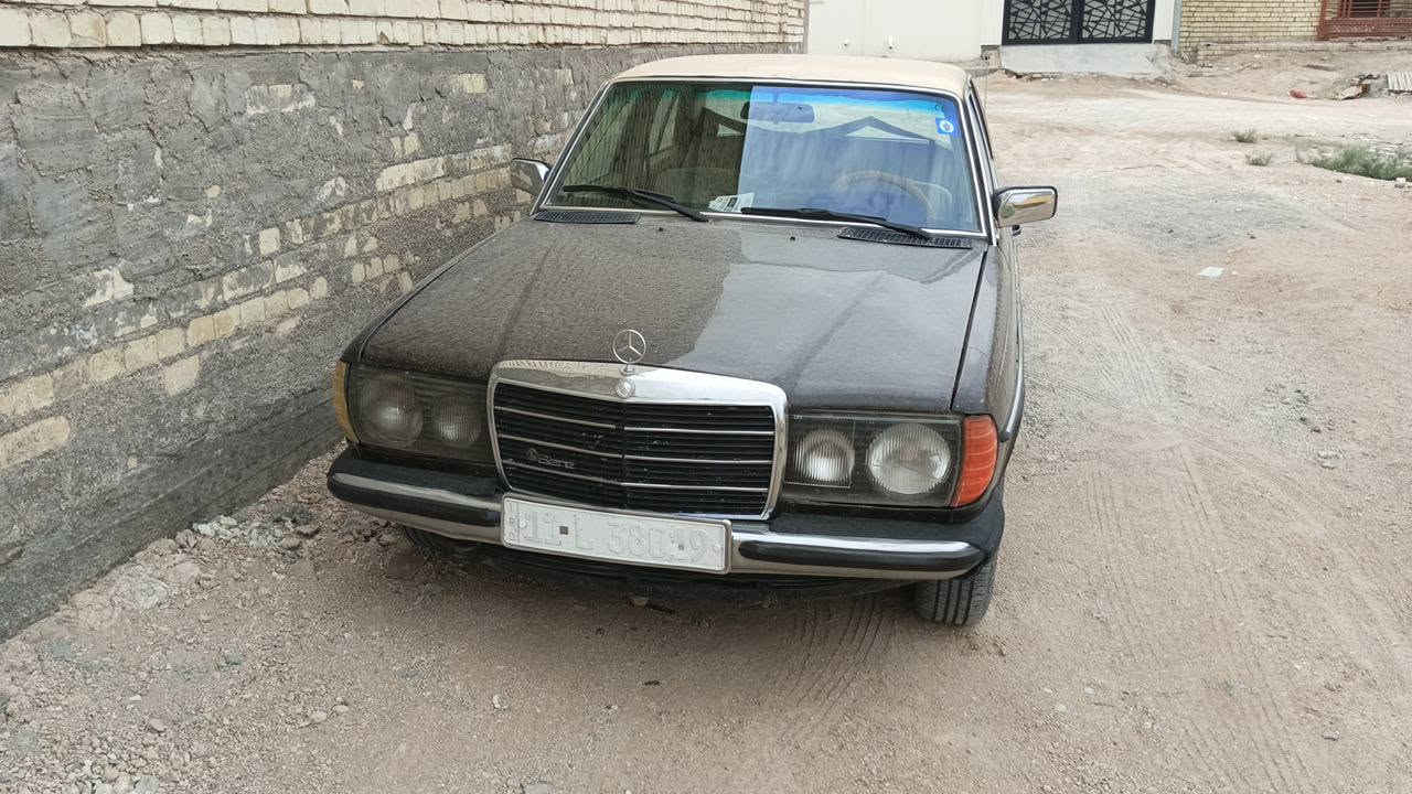 مرسيدس 1983 • انتيكه • رقم بغداد