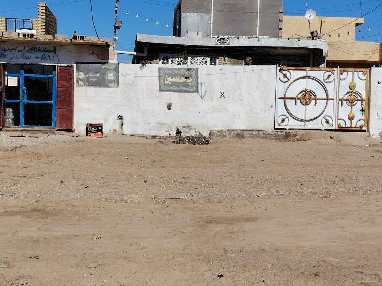 البيضاء • ٣٢٥م • طابق واحد ٢غ