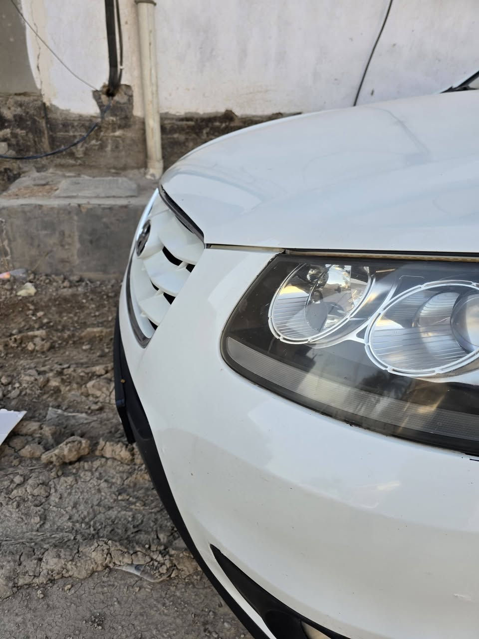 هونداي سنتافي ٢٠١١خليجي رقم بغداد انكليزي 
مكفولة سيارة فول ١/١
فتحي /مري شفط/بصمة ابواب/بصمة تشغيل/
دواخل جلد لونين/تبريد بيانو/شاشة كبيرة/
حساسات/ خمسة ويل كب/سبعه راكب/ثلاث قطع تبريد /سيارة جاهزة ما ناقصهه شي
تبريد ثلج /حدادية جديدة/تخم تاير 
***********/*********** بيع او مراوس بسورنتو ١٤/١٥ وانتي الفرق
