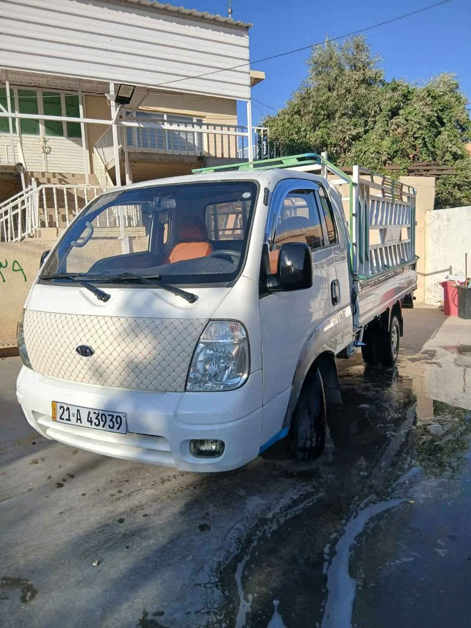 سڵاویخوای گەورە لەهەموولایەک ژم***********یان *********** کیای بارمۆدێل 2010 پاکو خاوێن ماڵی کەسابەت بێبوخار بێدووکەڵ هەمووگیانی بەشەرت تایەی تازە سەنەوی تا 2029تازەیە کەمڕۆشتوە تەبریت وگەرمی بەشەرت بەناوی خۆمەوەیەسەیارەیەکی بێعەیبە سعری 105گەڵاو معامەلەیەکی کەم ژمارەی ساحێبی داناوە پەیوەندی پێوە بکەن هی من نیە ژم***********یان *********** دخان, السليمانية
