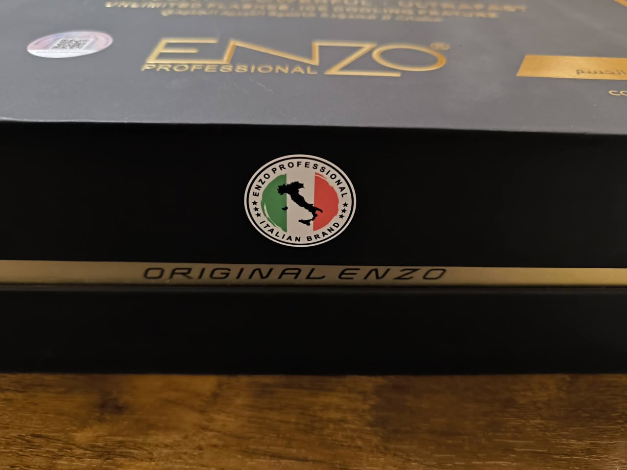 جهاز ليزر منزلي  الايطالي ENZO Professional T11 أحدث إصدار، شبه جديد واستخدام بسيط جداً فقط.

الجهاز نظيف ويعمل بصورة ممتازة، وكامل مع جميع ملحقاته:
• 3 عدسات للمناطق المختلفة
• خاصية التبريد الجليدي
• نظارة الحماية
• الحقيبة الأصلية
• الكارتون والكتيبات والملحقات
 
السعر 300 الف وقابل للتفاوض 
المكان بابل / حلة
رقم الهاتف  ***********

