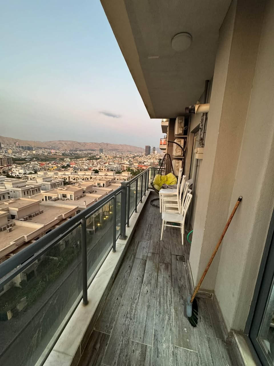 قرية فرنسية ١ • ٢٠٤م • واجهة دهوك شمال