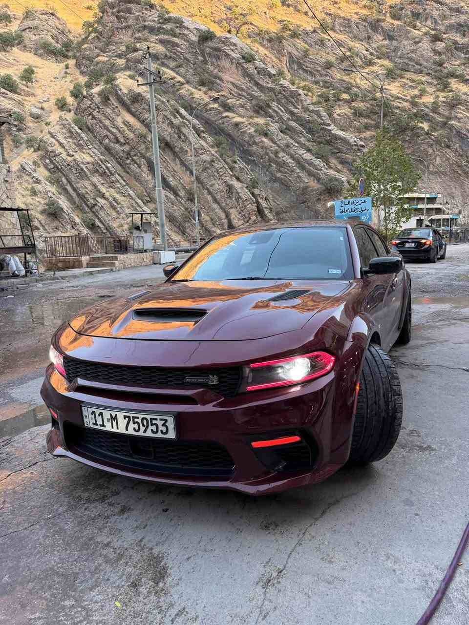 🔥 للبيع | Dodge Charger Scat Pack Last Call Widebody 2023 🔥
اعادة نشر بسبب الوعود الكاذبه 

🔹 موديل: 2023 Last Call Widebody
🔹 محرك: 6.4L HEMI V8
🔹 قوة: 485 حصان قبل التعديل 
بعد التعديلات ٥٨٠-٥٩٠
🔹 قير أوتوماتيك 8 سرعات
🔹 ممشى: حوالي ٢٩ ألف كيلو قابل للزياده

المواصفات:
✅ أعلى فئة (Full Option)
✅ رادار وأنظمة أمان متكاملة
✅ شاشة كبيرة مع Apple CarPlay وAndroid Auto
✅ تشغيل بصمة ودخول ذكي
✅ كاميرا خلفية + حساسات
✅ تبريد وتسخين للمقاعد
✅ بريكات Brembo الأصلية
✅ Launch Control + Line Lock + جميع أوضاع القيادة

الإضافات:
🔥 اكزوز Mopar مع بوابات تحكم
🔥  ماب برمجة من امريكا 
🔥 Catch Can
🔥 شوته موبار اصليه الجبيره 
🔥 دركات كاربون فايبر RPM
وبعد كومه إضافات 

🛠️ ملاحظة: السيارة حادثها أمريكي، الضرر كان بنيد أمامي فقط وتم تبديله مع صبغ، والسياره من الشركة دبل كود صبغها ثخين لمن تفحص يطلعلك دبل كود 

📍الموقع: بغداد

📞 للاستفسار: ***********
