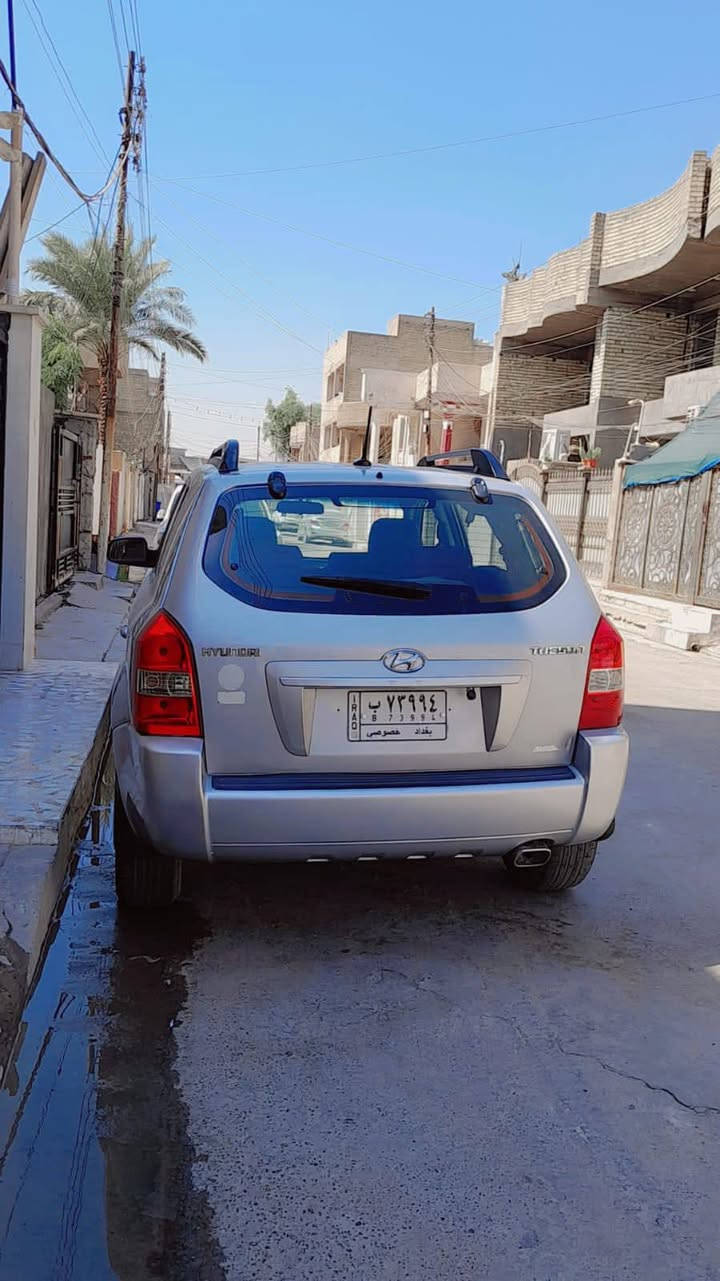توسان ٢٠٠٩ • محرك ٢٠٠٠ • وارد امريكي