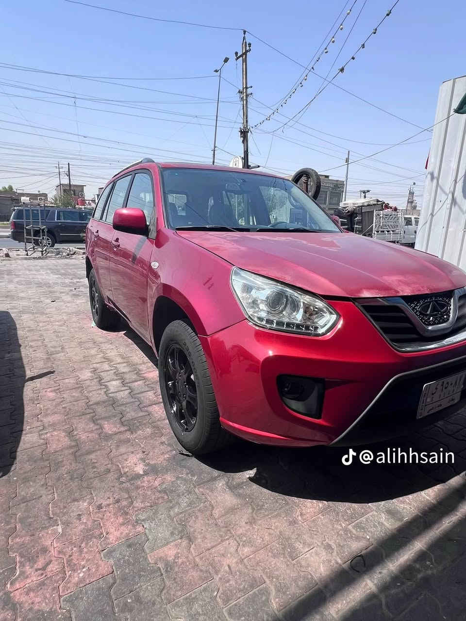 للبيع ٤٢ ورقة وبيها مجال بسيط
٢٠١٣ كير كهربائي رقم بغداد 
بدون ظربة بيهة جراد قمارة وبنيد 
مسويلهة ادامة كاملة ١٣ ورقة صارف عليهة 
مكانها بلديات 
***********

نص مكتوب في الصور:
- @alihhsain
- للببع 2013 كير كهربائي