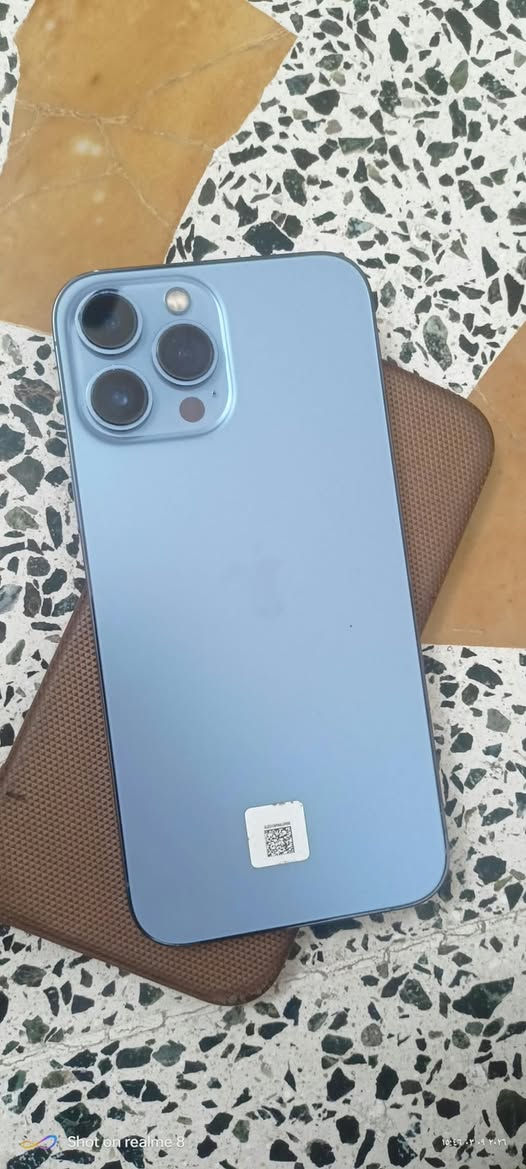 للبيع 📲 ايفون 13برو ماكس هوه وشاحنتو الجهاز نضيف 100/100مابي لو شخط بلادي
بطاريه 76
فقط مابي لو شخط السعر 750وبي مجال ان شاءالله 
اتصل ***********
