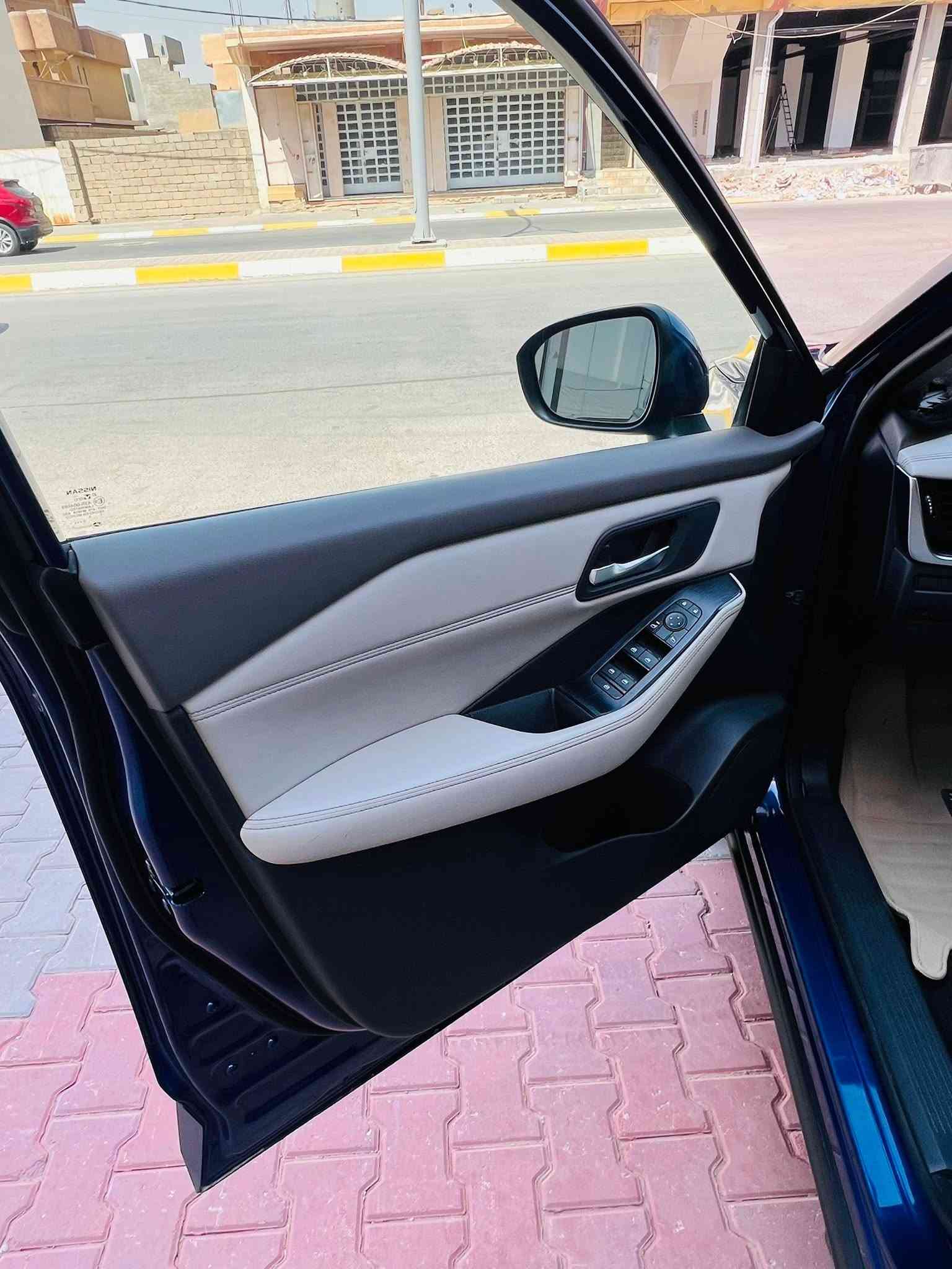 نيسان روج 2023
SV
بصمه
تشغيل عن بعد
كشن كهرباء
تبريد لمس شاشه منفصل
كامره خلفيه
حساس خلفي توقف ذاتي
رادار امامي
رادار جانبي
بانوراما 
تحديد مسار
قياده ذاتيه
تبريد خلفي
خمس وضعيات قياده 
هندبريك دكمه 
اوتو هولد 
صبغ جاملغ مع حافة البنيد فقط بدون دواخل 
باقي سياره كفاله من كلشي 
رقم اربيل 
وكاله تحويل الي يعجبك
سياره جاهزه بدون اي نقص 
محرك كير تخم تاير تيريد ثلج 
السعر 150بيها مجال بسيط
صلاح الدين تكريت 

***********
