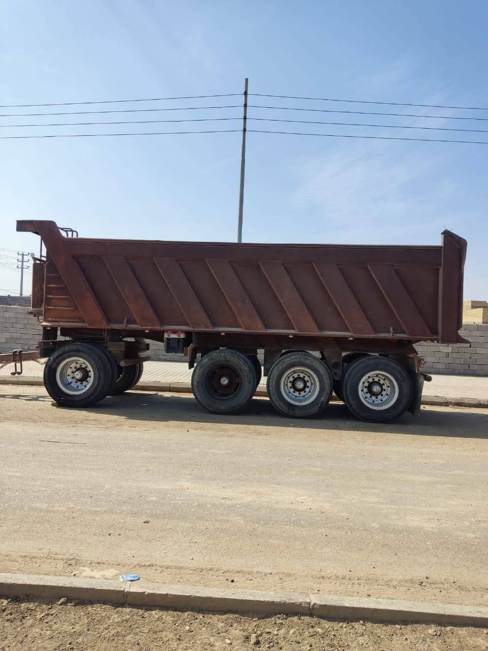 مقطورة • موديل ٢٥ • نضيفة