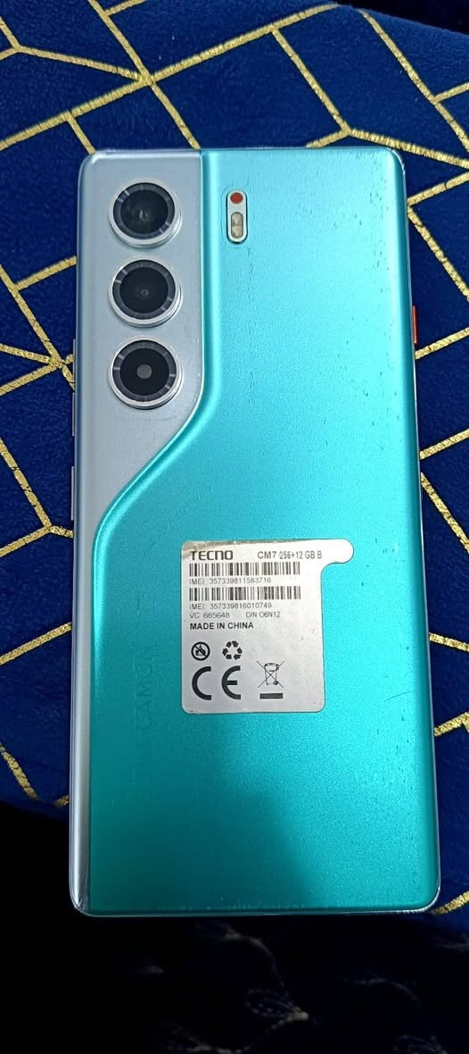 السلام عليكم
TCNO Camon 40 Pro 5G 
ذاكرة 256
ذاكرة 12+12
بطارية 5200 تدعم الشحن السريع بقدرة 45 واط 
معالج Dimensity 7300 Ultra ببجي 90 فريم 
كاميرات قوية تدعم المثبت البصري ois
غراضة كاملة جهاز نضيف وما مفتوح 300
قفلوا
*********** واتساب فقط
