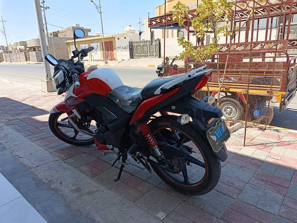 السلام عليكم هاوجي بطح
موديل2019دراجه شلعه ومعدل تخبل ما ناقصه اي شي شغاله صلف وهندر كهربائيات كله شغاله لايت زنون بيه اوراق دراجه مكمركه متواجد خاص وعلى هذا الرقم ***********السعر

