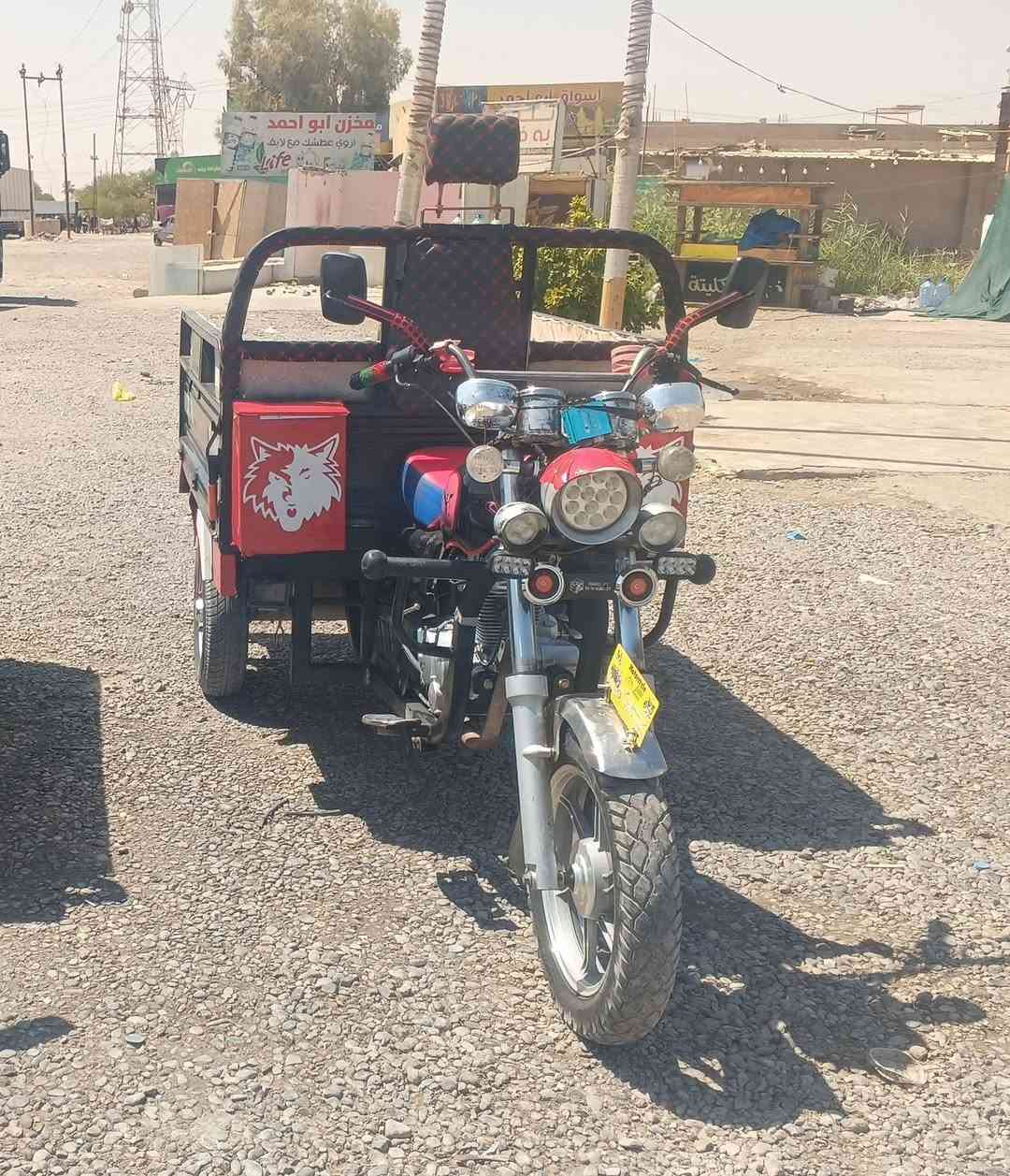 ستوته للبيع موديل2020 ثلث اوراق بيها شماليه ستوته خير من الله نضيفه بلاديه نكره سلف كهربائييت شغاله سعر 1وا 650بيها مجال بسيط مكان ديالى بعقوبة للستفسار ***********
