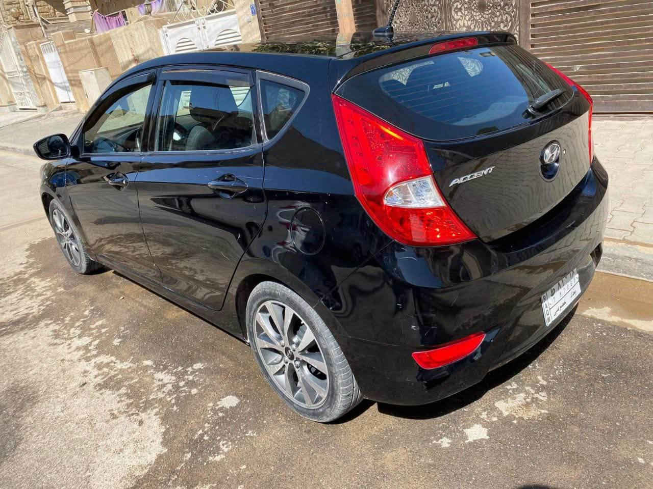 🚗 هيونداي أكسنت أمريكي 2017 هاتشباك للبيع

▪️ اللون: أسود 🖤
▪️ رقم بغداد
▪️ ماشية: 43 ألف ميل
▪️ حادث: بنيد صبغ
▪️ هلال خلفي جاملغ سايق، شبر صبغ
▪️ بيها بداية جراد بسيطة (أثر مخلفات طيور)
▪️ السيارة بشكل عام نظيفة ومناسبة

💰 السعر: 83 ورقة
🔸 والبيع بيه مجال بسيط
استفسار واتساب او اتصال

📞 ***********
