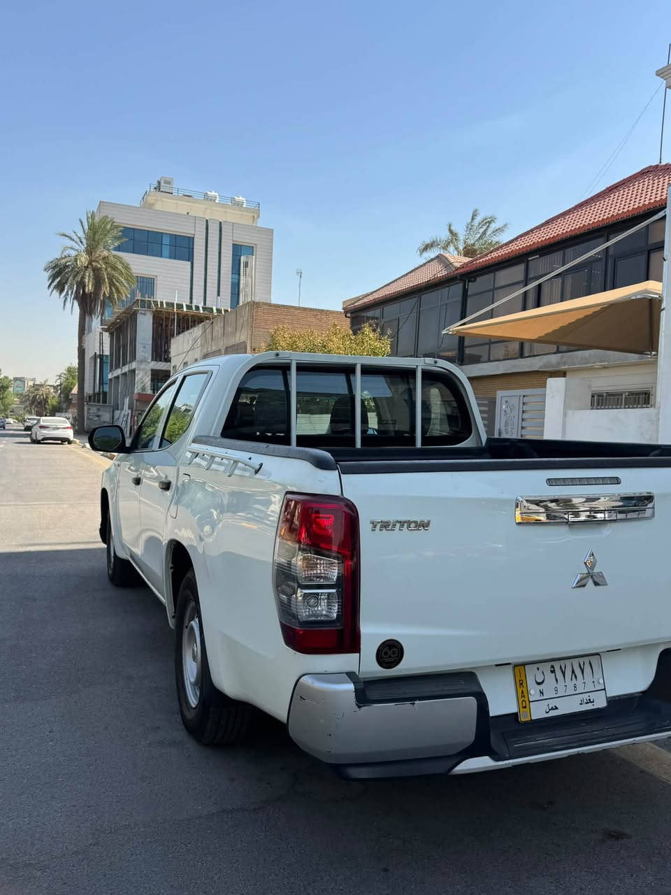 السلام عليكم 
للبيع مسيبوشي بيك اب L200 
تو ويل ناصي السياره خليجية 
كير عادي
موديل 2019 
رقم بغداد بأسمي 
السياره جاهزه اي نقص مابيها 
السعر: 140 ورقة 
***********
مكان السياره بغداد اليرموك

