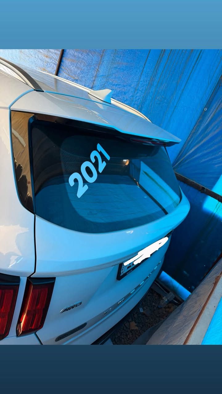 السلام عليكم
سورنتو 2021 4X4
خليجي  
فول 1/1  
ستة سلندر
محرك 3500
فور ويل 
ماشي 103
السيارة بأسمي تحويل مباشر 
المواصفات

بانورما
 تبريد تدفئة كشنات
اربع كامرات
5/ 7 اوضاع قيادة / comfort . Eco.  Sport.  Smart.  Snow.  Mud.  Sand 
انارة داخليه 7 الوان
هاند بريك بصمه و اوتو هولد
حساس امامي خلفي 
كروز او مثبت سرعة 
جنطة ذكيه عند الاقتراب تنفتح
تلاثه قطع تبريد
نفكيشن ونظام خرائط 
الاستفسار الاتصال على الرقم ***********

نص مكتوب في الصور:
- 2021