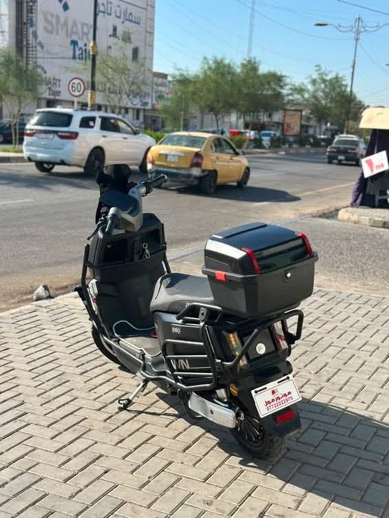 ماطور الصاعقه المدرع🥷🏻
بطريات 6مسطره الجبير 

ملف 2500 

دبل اسويج 

ماطور نضيف حيل مستخدم شي قليل 

صندوق خلفي مرايات اصليه 

السعر 995 وبي مجال 

التواصل ***********
