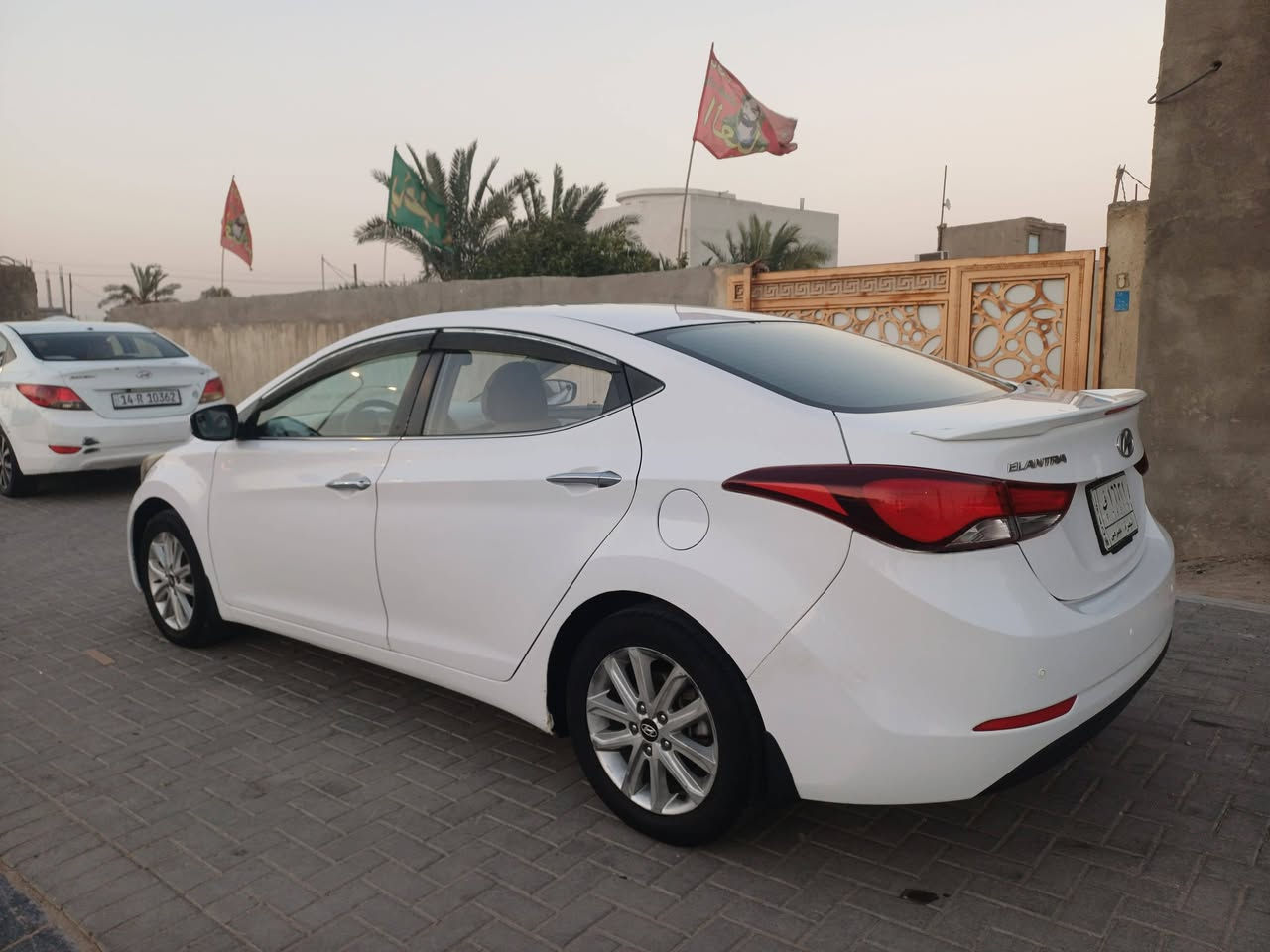 النترا 2016 خليجي
بيها جاملغ خلفي الايمن  بي تعمير شويه
والجاملغ الايسر الخلفي بي بارد
بيها دوسه صبغ
محرك بي صوت رواجز
كير تبريد حداديه جاهزه
سنويه لل 2027
رقم بصره الماني السعر 115 وبي مجال للشراي الي يحب يتصل على الرقم او واتساب
***********
مكان السياره بصره اكو فيديو ويه الصور
