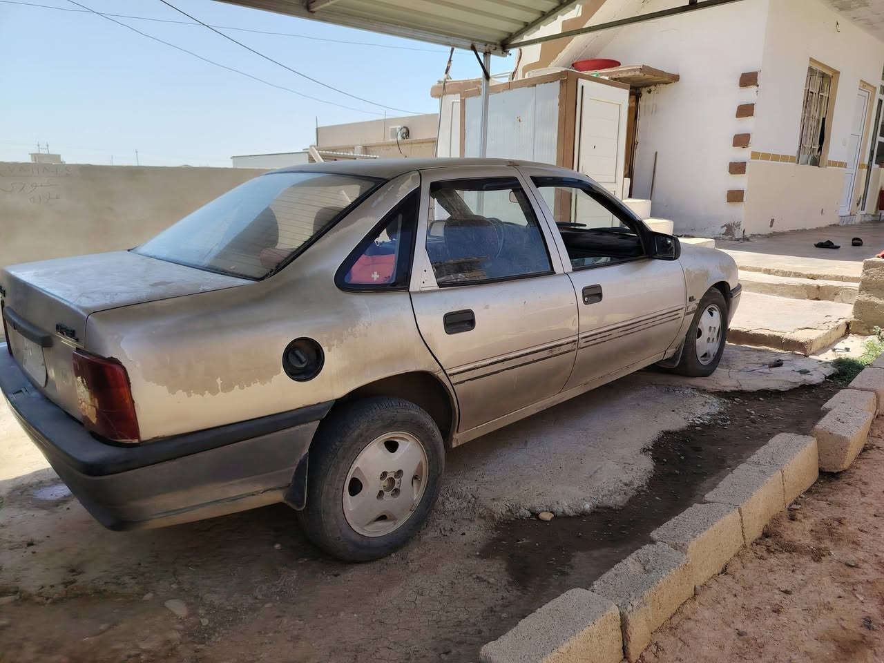 سلام عليكم اوبل فكترا موديل 1991 حجم 18 رقم نينوى سنويه 2028 شرط التحويل السياره صبغ مابيها الدواير واحد مصلح نص واحد اربع أصابع دوسة وحده مصلحه شبرين والتكمه بيها اربع اصابع كير محرك شرط معمر جديد كهربائيات شغاله طخمها جديدالسياره حيل ناعسه
السعر 41 وبيها مجال الرقم.  ***********
