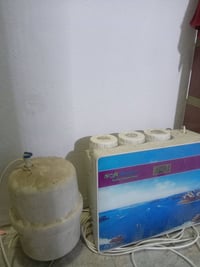 فلتر ماء شغال نضيف السعر 60 وبيه مجال رقم للاتصال 07886603296 متواجد و...