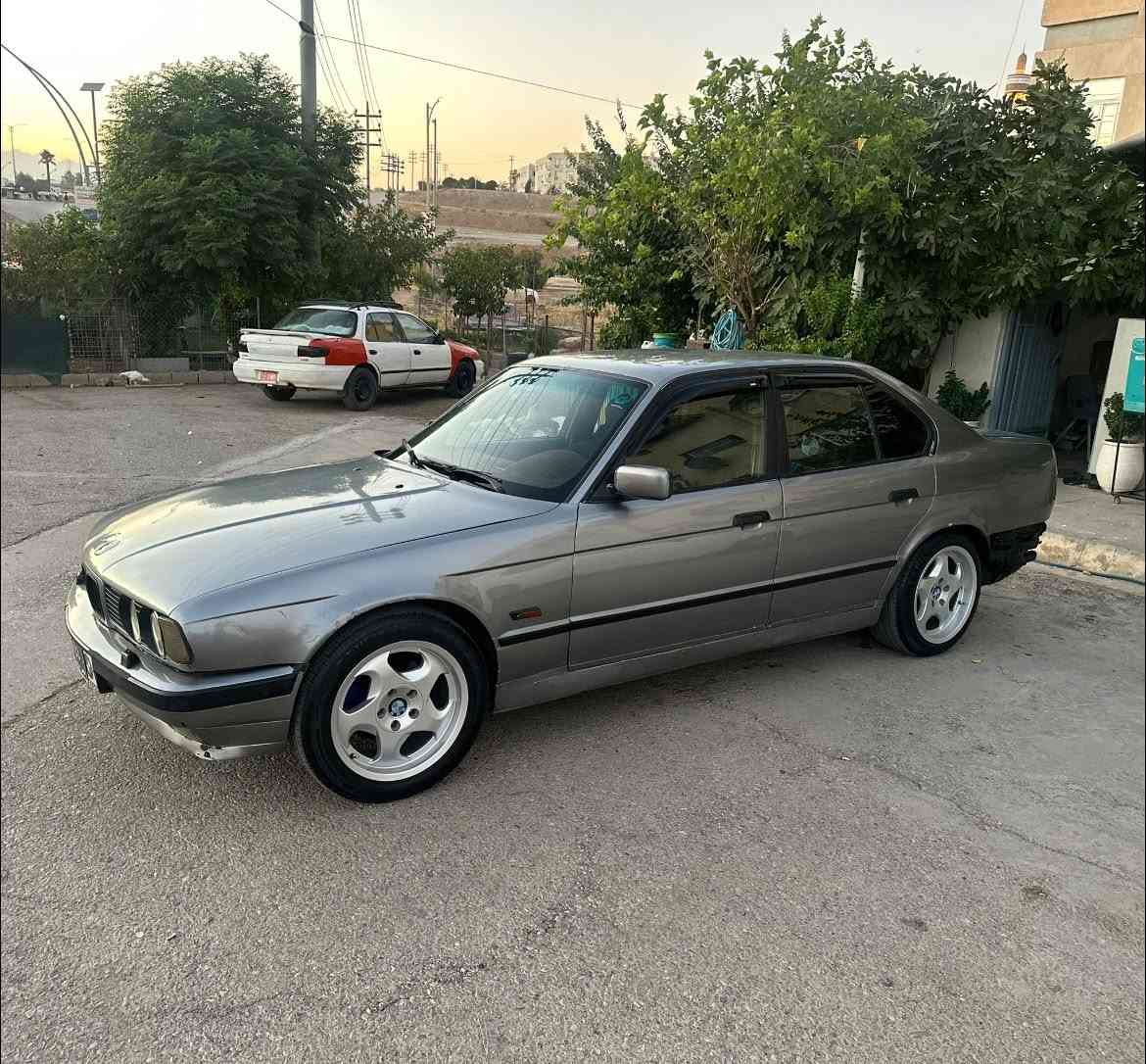 بي إم ٥٢٥ • ١٩٩٤ • سليمانية