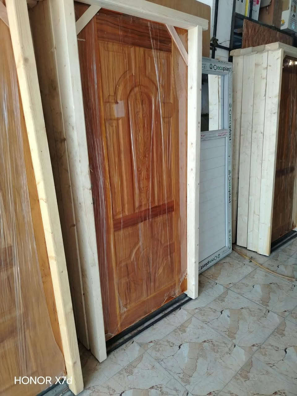 ابواب PVC • شبابيك PVC • هيت شارع الجبل