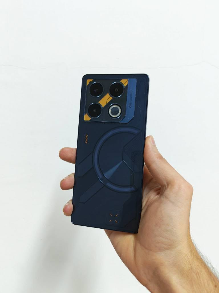Infinix gt 20 pro 5g

فرۆشتن گۆڕینەوە
زۆر خاوێن نەکراوە بەهەمو شەرتو زەمانێک
 ڕام  12+12 و 256 گێگا
کامل ئەشیای خۆی لەگەلە 
Pubg 120 fps 

کامیرا 108mp.  ڤیدیۆ 4k 60fps
 شاشەی amolid 144hz

نرخ ١٨٠ هەزار 

هۆکاری هەرزانی 
تاکە عەیبی ئەوەیە جار جار ریستارد ئەبێو هەلەبێتەوە ئەویش کەم
***********   وەتسئەپ دخان, السليمانية
