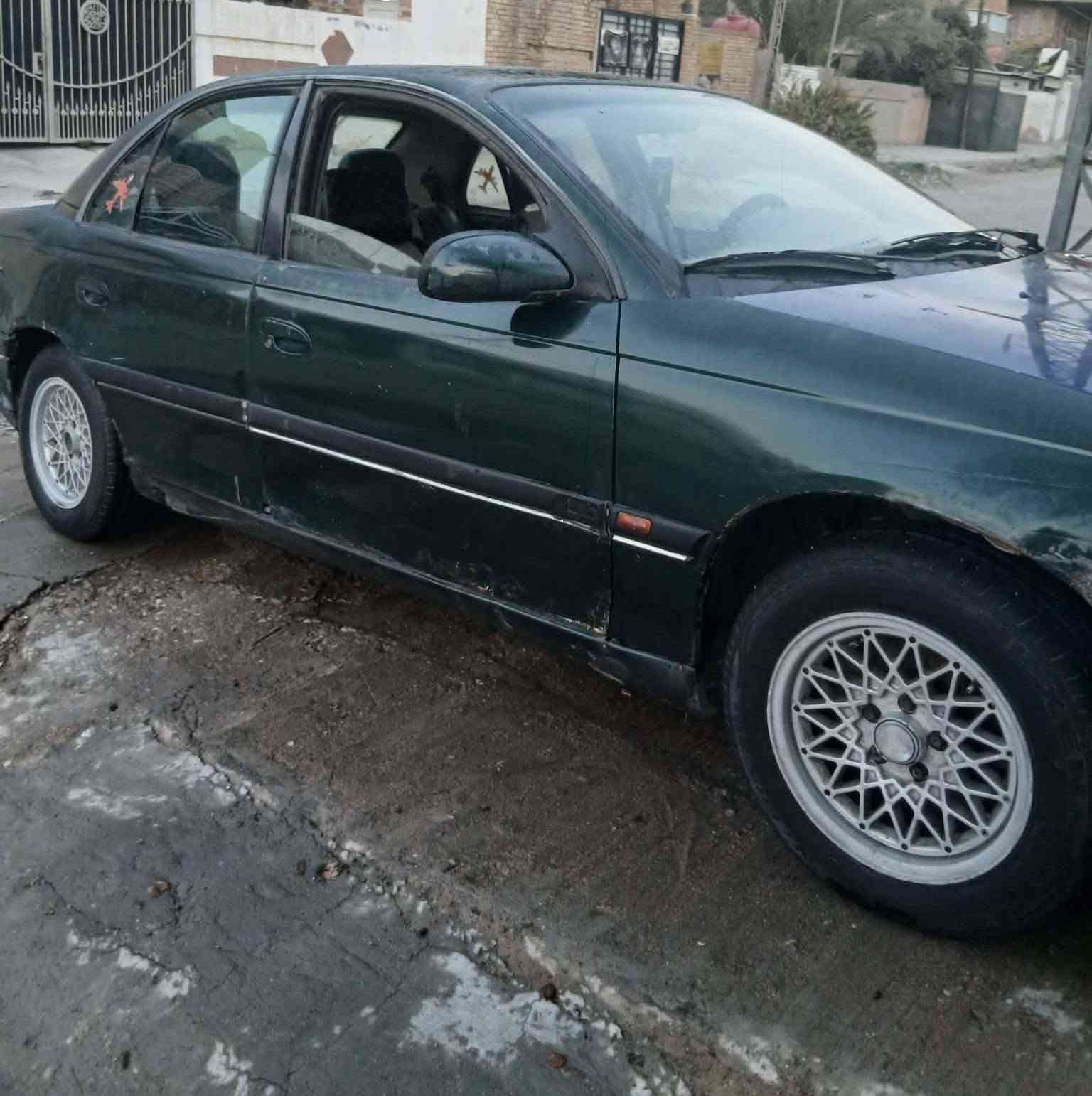 السلام عليكم للبيع او مراوس أوبل بزون محرك كير بطه ثنين ونص رقم بغداد ألماني بدون راعي اتكفل سرقه وعشائر محرك كير كلش زينات لايت كلش زين صدرهه زين بيهه نواقص بسيطه السعر 16 ورقه كوت مركز المدينة الاتصال *********** بي واتساب أو *********** ملاحضه بدون راعي
