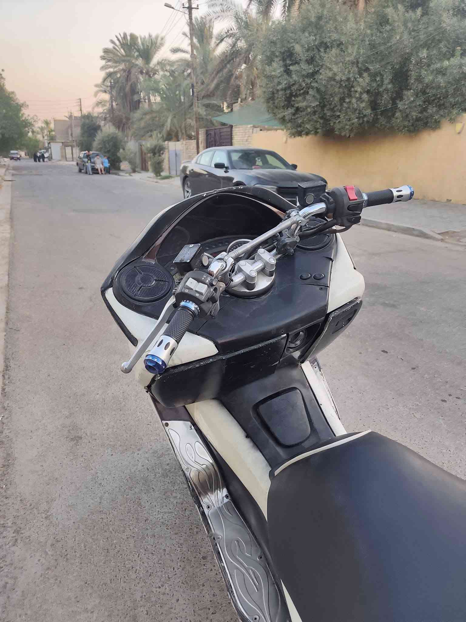 فورزا 010 للبيع نظيفة فقط كفرات وبك لايت يمين غير شغال
سلام عليكم فورزا 010 كفالة مكينة ناعمة جويتر كهربائيات فقط حساس بريك وستاند ملغي
تاير خلفي مبدل جديد بريك خير من الله شلعة ومعدل الكير شغال نظامين
فقط حاله الكفرات مثل ما موضح بالصور والبك لايت الخلفي اليمين ما يشتغل
جيب وياك الف فيتر افحص وشوف
دهن موتل 10w40 فلتر حديد كامل مبدل جديد بدون نضوح
مي راديتر مبدل جديد منفس عل بطل الزيتي الأخضر الأصلي انسه الحماوه نص ما توصل عندي بال2 الضهر

سعر 800 الف وبيها مجال بسيط

رقم الهاتف واتساب فقط ***********

الموقع: بغداد الزعفرانية
